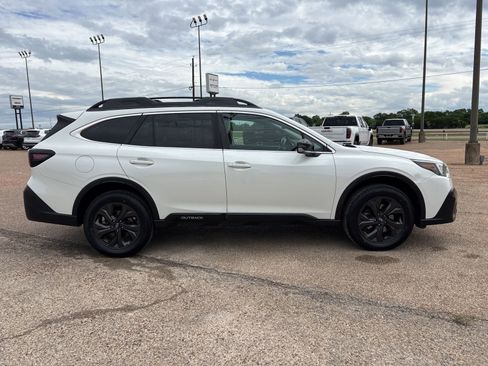 Used 2021 Subaru Outback Onyx Edition XT AWD/4WD image 7