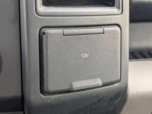 Used 2015 Ford F150 XL w/ Equipment Group 101A Mid AWD/4WD image 29