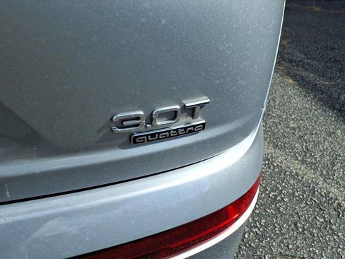 Used 2018 Audi Q7 3.0T Prestige image 6