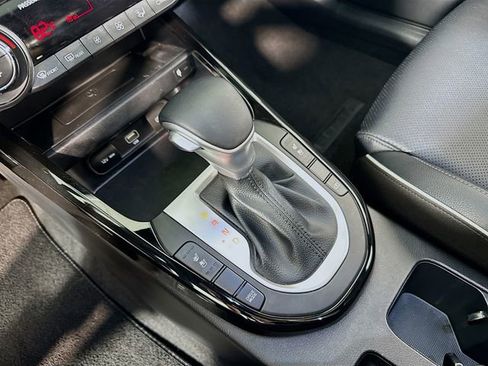 Used 2024 Kia Forte GT-Line w/ GT-Line Premium Package image 22