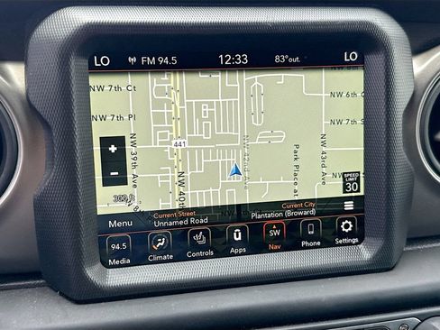Used 2023 Jeep Wrangler Unlimited w/ Sun & Screen Package AWD/4WD image 15