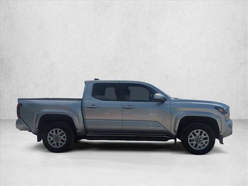 Certified 2024 Toyota Tacoma SR5 RWD image 4