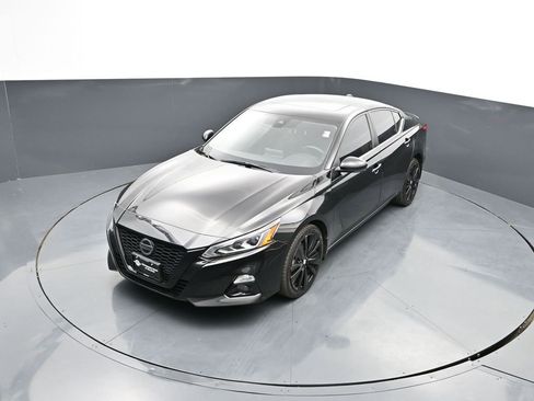 Used 2022 Nissan Altima 2.5 SR w/ Midnight Edition Package AWD/4WD image 36