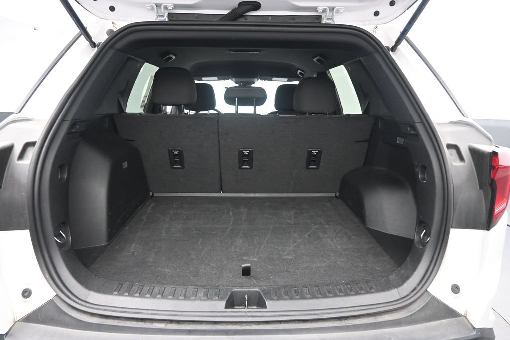 Used 2025 GMC Terrain Elevation AWD/4WD image 27