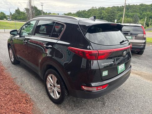 Used 2018 Kia Sportage LX w/ LX Popular Package AWD/4WD image 5