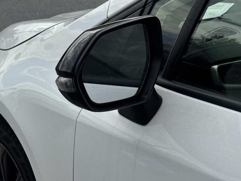 Used 2022 Toyota Corolla SE FWD image 7