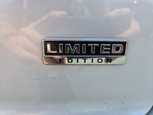 Used 2023 Mitsubishi Eclipse Cross LE AWD/4WD image 14