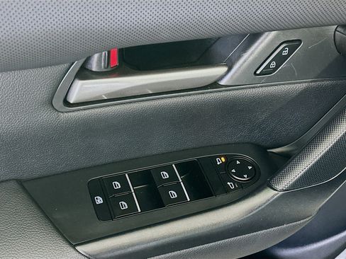 Used 2025 MAZDA CX-50 AWD 2.5 S w/ Premium Package image 15