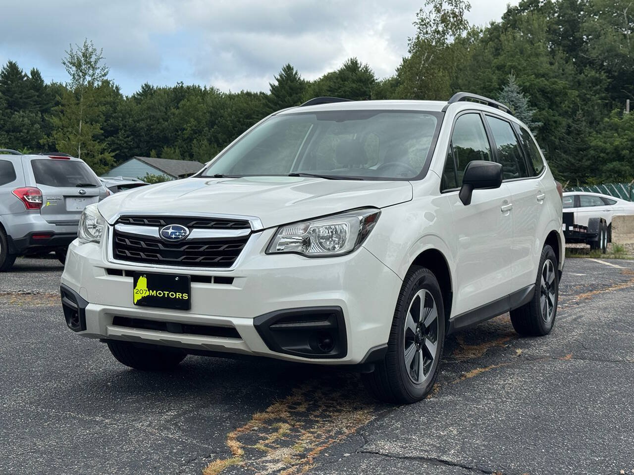 Used 2017 Subaru Forester 2.5i w/ Alloy Wheel Package AWD/4WD image 2