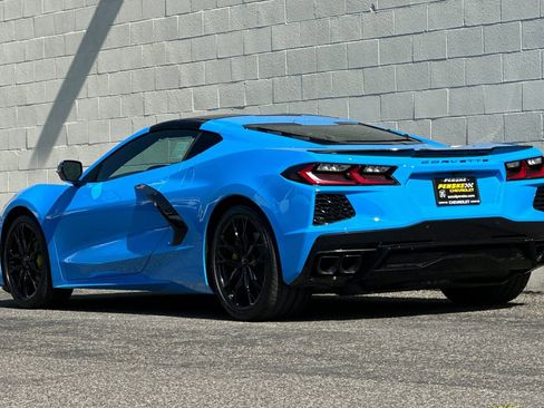 Certified 2023 Chevrolet Corvette Stingray Coupe w/ 1LT RWD image 6