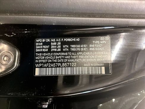Certified 2023 Porsche Macan GTS AWD/4WD image 35