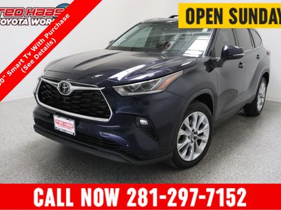 Used 2022 Toyota Highlander Limited