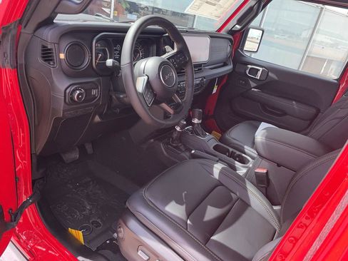 New 2024 Jeep Wrangler Unlimited Rubicon 392 image 11