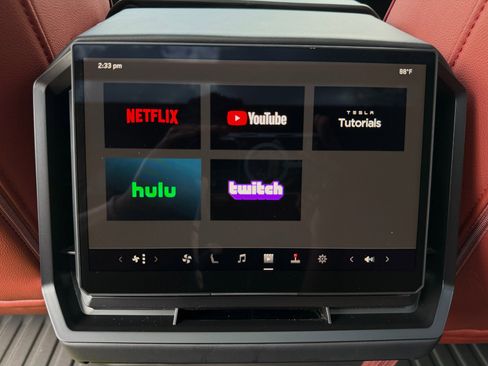 Used 2025 Tesla Cybertruck AWD Crew Cab image 52