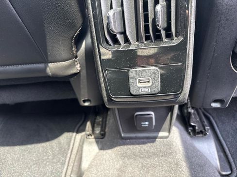 Used 2023 Jeep Compass High Altitude AWD/4WD image 31