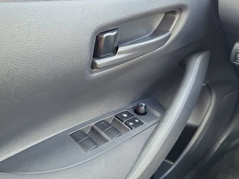 Used 2024 Toyota Corolla LE FWD image 19