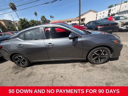 Used 2025 Nissan Sentra SV FWD image 8