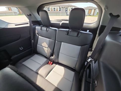 Used 2024 Ford Explorer XLT w/ Equipment Group 202A RWD image 30