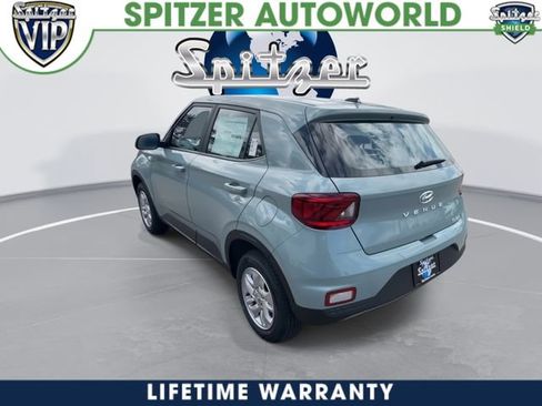 New 2026 Hyundai Venue SE FWD image 7