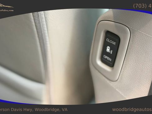 Used 2014 Honda Odyssey EX-L image 16