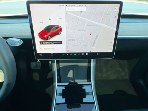 Used 2020 Tesla Model Y Long Range AWD/4WD image 26