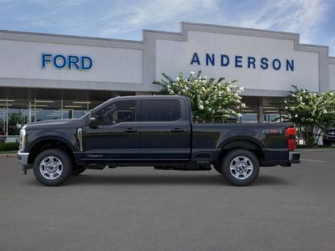 New 2026 Ford F250 XLT w/ XLT Premium Package AWD/4WD image 3