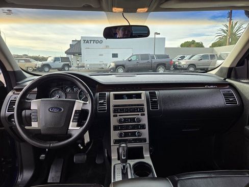 Used 2011 Ford Flex SEL w/ Rapid Spec Order Code image 12