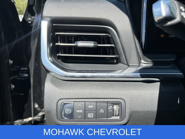 Certified 2025 GMC Terrain Elevation AWD/4WD image 35