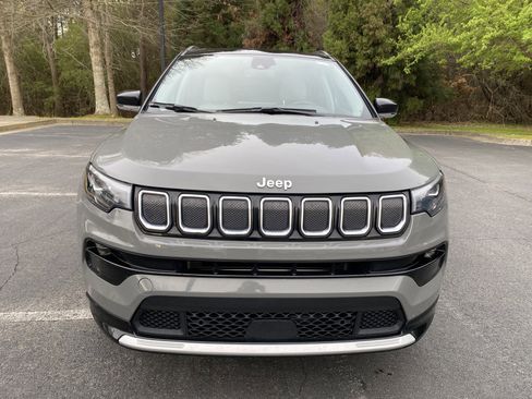 Used 2022 Jeep Compass Limited w/ Elite Group image 3