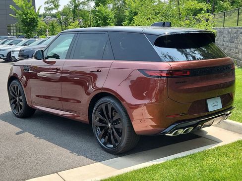 New 2025 Land Rover Range Rover Sport Autobiography AWD/4WD image 12
