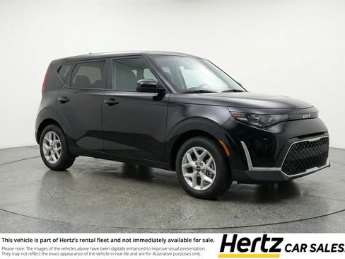 Used 2025 Kia Soul LX w/ LX Technology Package FWD image 1