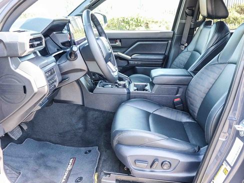 Certified 2024 Toyota Tacoma TRD Off-Road w/ TRD Off Road Premium Package AWD/4WD image 22