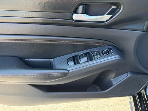 Used 2020 Nissan Altima 2.5 SR FWD image 10