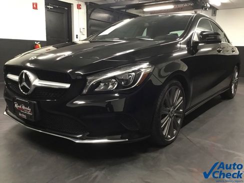 Used 2019 Mercedes-Benz CLA 250 4MATIC image 5