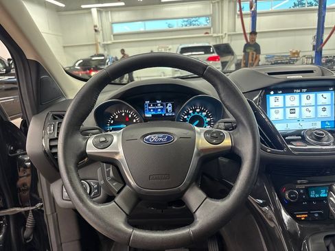 Used 2016 Ford Escape Titanium AWD/4WD image 7