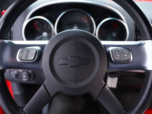 Used 2005 Chevrolet SSR image 35