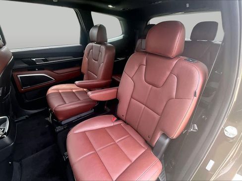 Used 2024 Kia Telluride SX FWD image 18