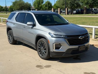 Used 2023 Chevrolet Traverse RS