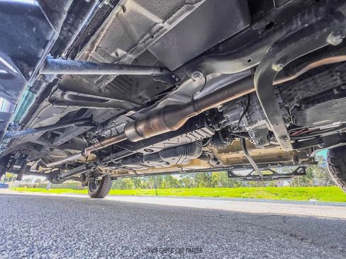 Used 2024 Mercedes-Benz Sprinter 2500 image 83