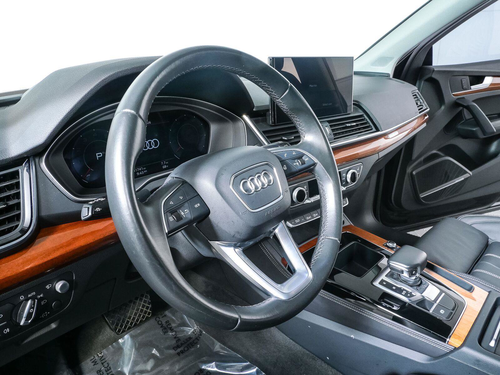 Used 2023 Audi Q5 2.0T Prestige w/ Prestige Package AWD/4WD image 4