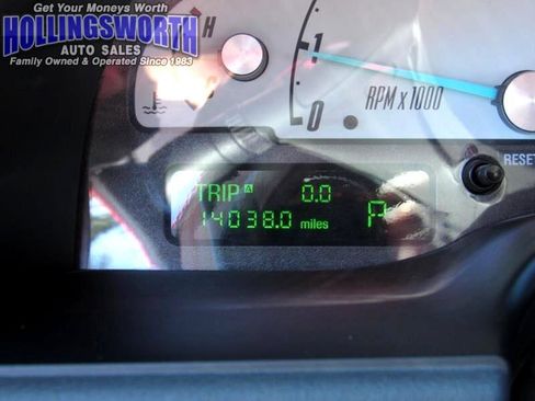 Used 2002 Ford Thunderbird image 10