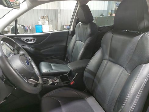 Used 2022 Subaru Forester Touring image 15