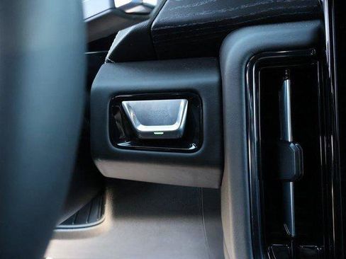 New 2026 GMC Yukon AT4 Ultimate image 45