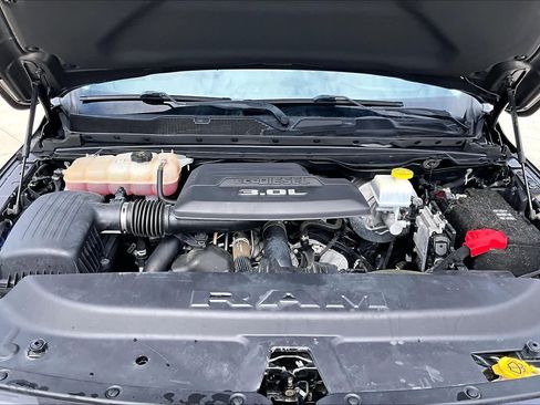 Used 2022 RAM 1500 Laramie w/ Laramie Southwest Edition RWD image 29
