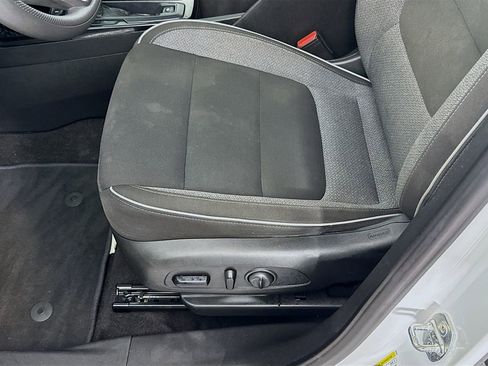 Used 2021 Chevrolet TrailBlazer LT w/ Convenience Package image 13