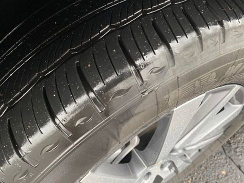 Used 2023 Chevrolet Equinox LT image 22