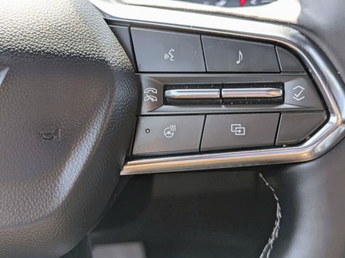 Certified 2024 Chevrolet Equinox EV LT FWD image 18