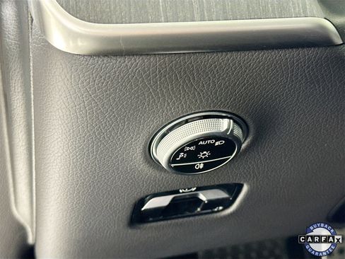 Certified 2025 Mercedes-Benz GLC 350e 4MATIC image 11