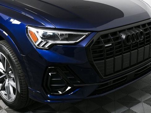 Certified 2025 Audi Q3 2.0T Premium image 36
