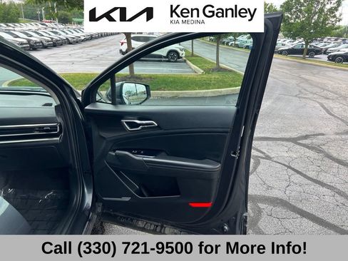 Certified 2024 Kia Sportage EX FWD image 58